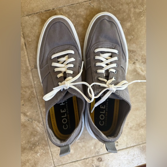 Cole Haan men grand 360 canvas sneaker size 10 very good condition gray - Picture 10 of 13